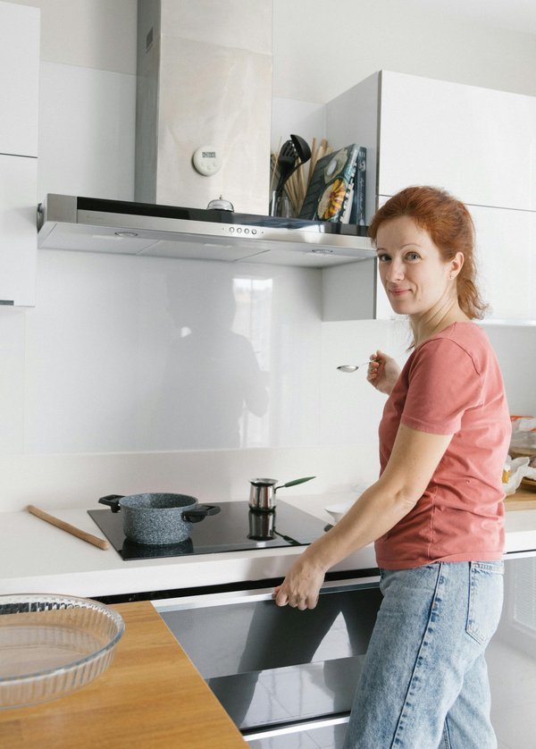 Consommation plaque vitrocéramique : nos astuces pour économiser